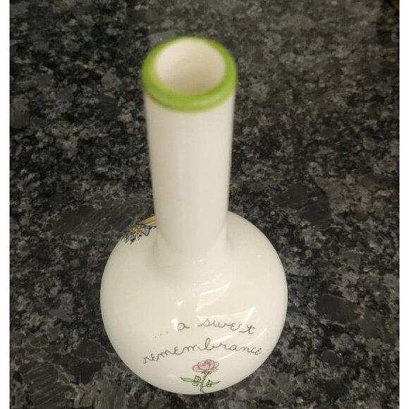 Vintage 1974 Joan Walsh Anglund Bud Vase With Girl & Sweet Remembrance Design - Picture 7 of 16